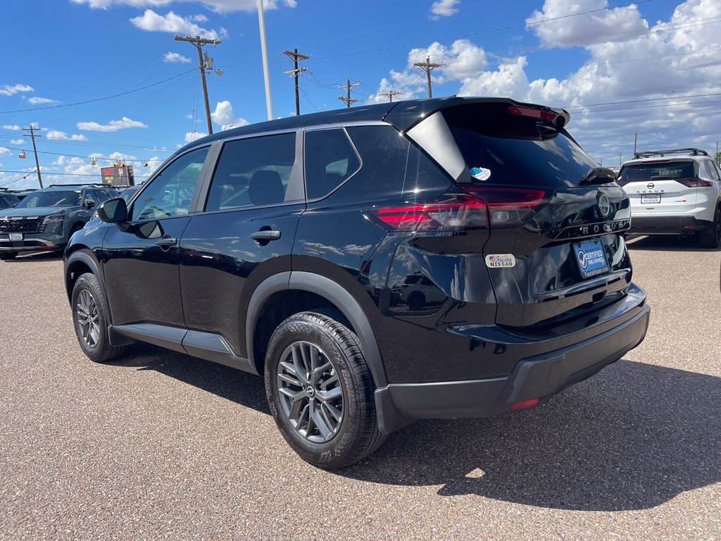 Used 2026 Black Nissan S image 5