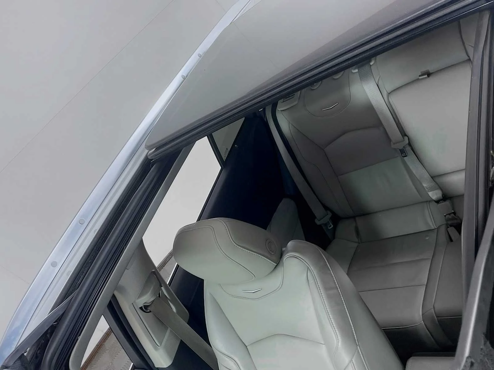 Used 2023 Crystal White Tricoat Cadillac AWD Premium Luxury image 21