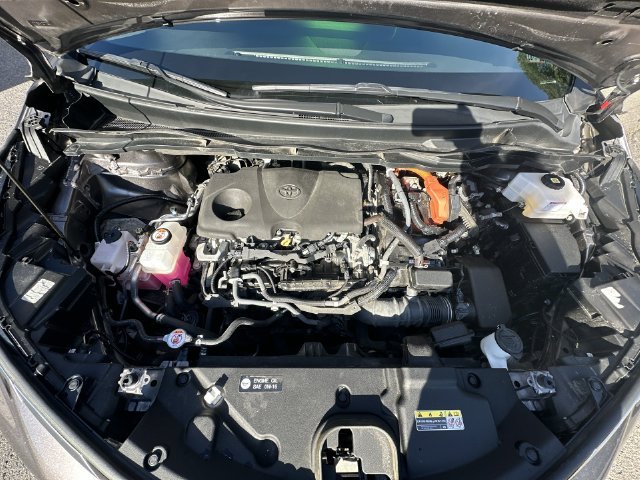 Used 2022  Toyota XSE image 20