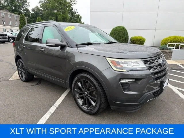 Used 2018 Gray Ford XLT image 1