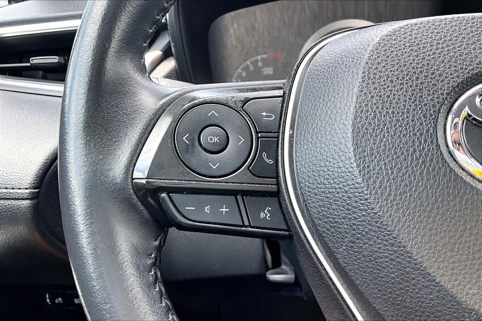 Used 2022 Jet Black Toyota LE image 23