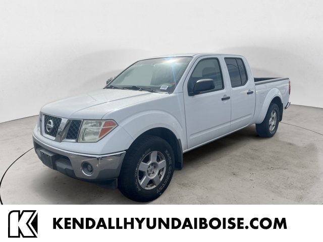 Used 2007 White Nissan SE image 1