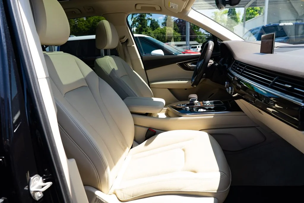 Used 2019 Black Audi 55 Prestige image 26