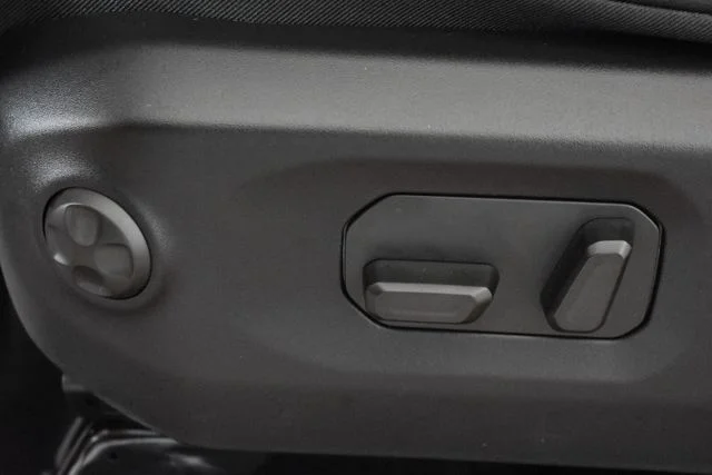 New 2026 Joose Exterior Paint Jeep Sahara image 27