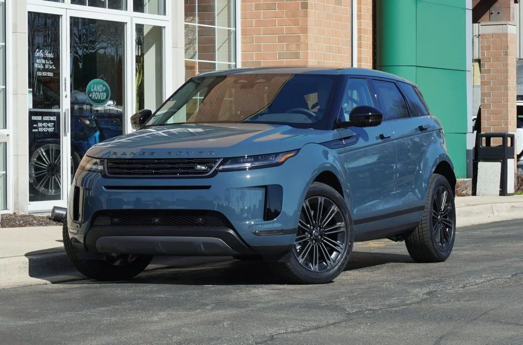2026 Land Rover Range Rover Evoque S's photo