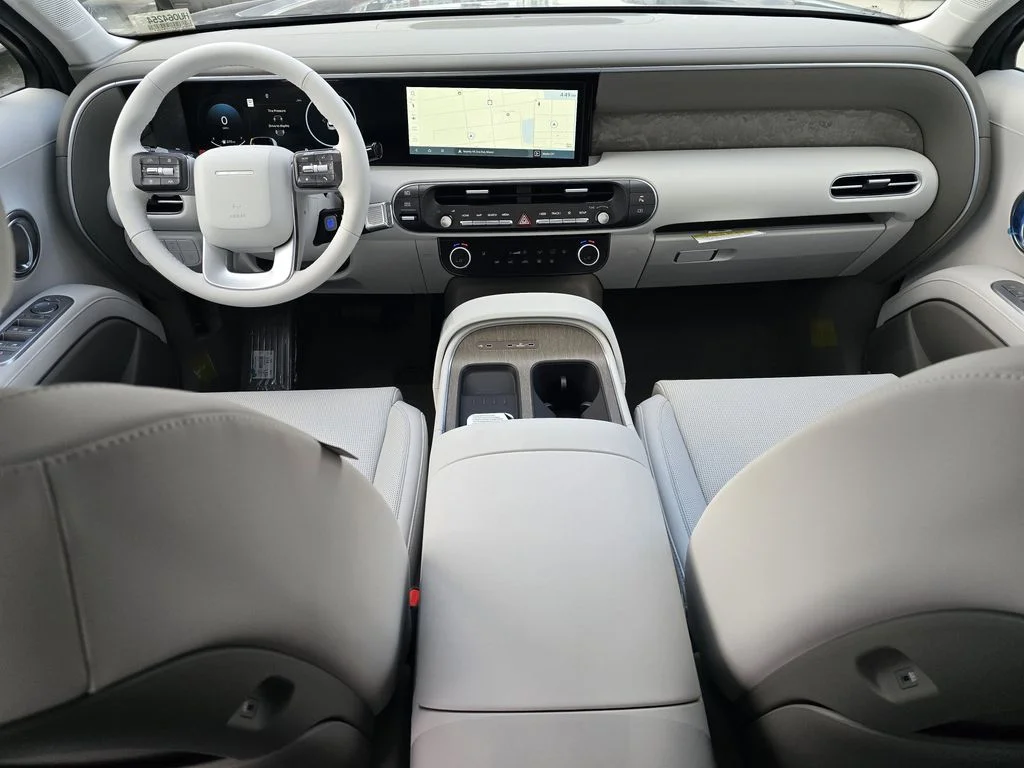 New 2026 White Hyundai Blue SEL image 7