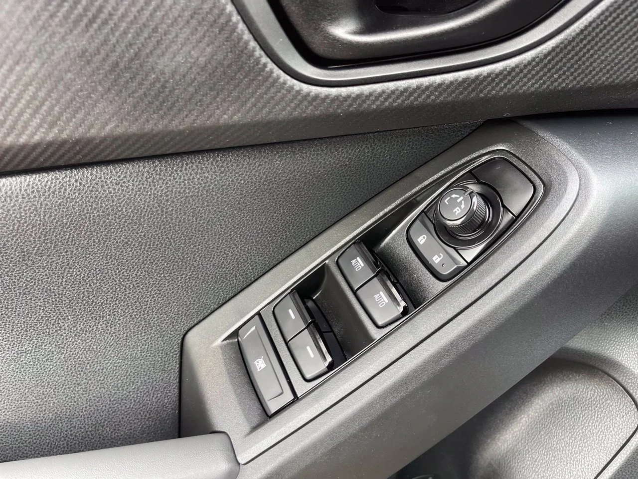 Used 2026 Ice Silver Metallic Subaru Premium image 24