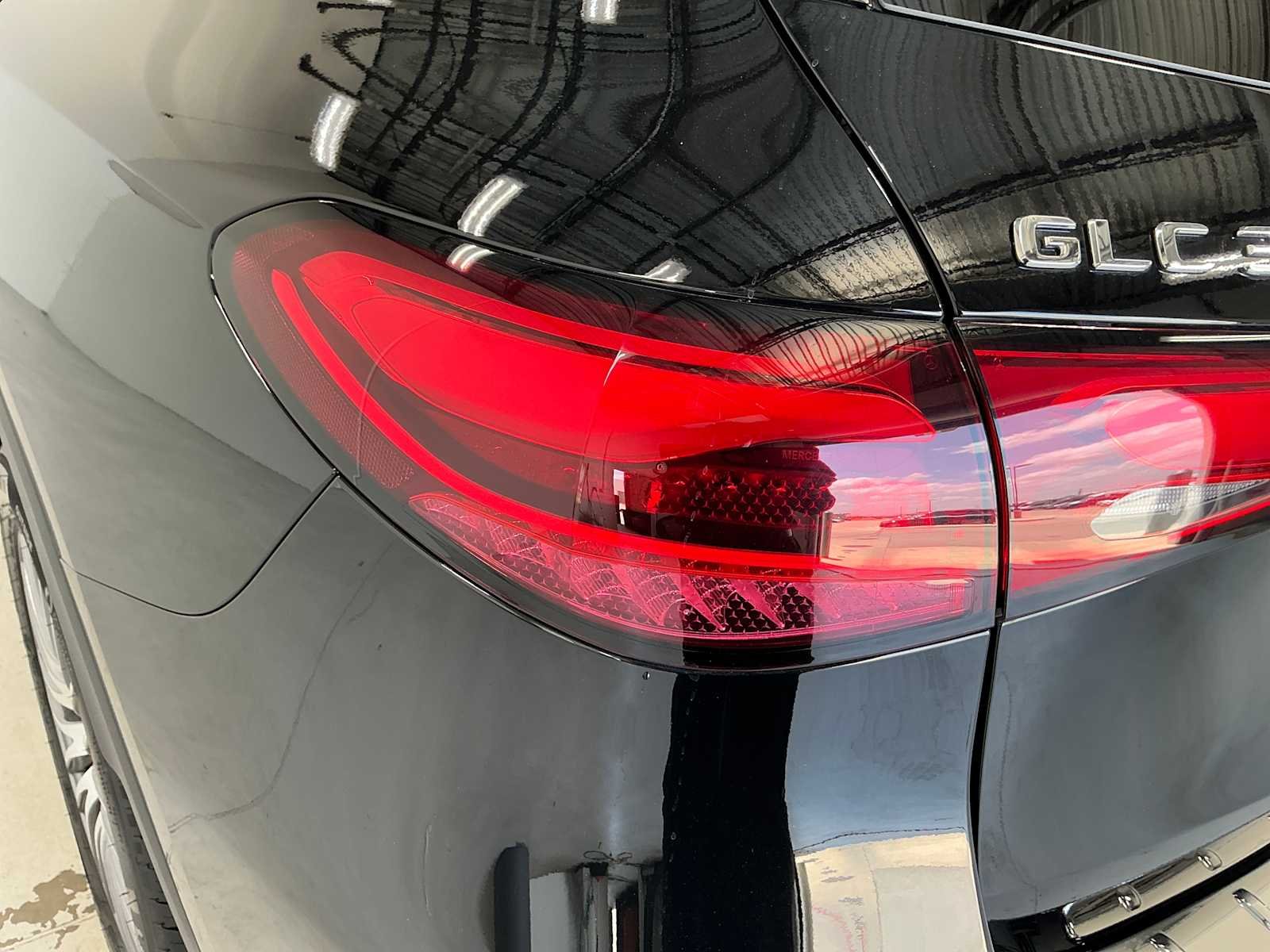 Certified Used 2026 Black Mercedes-Benz GLC 300 image 9