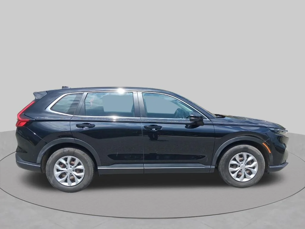 Used 2023  Honda LX image 4
