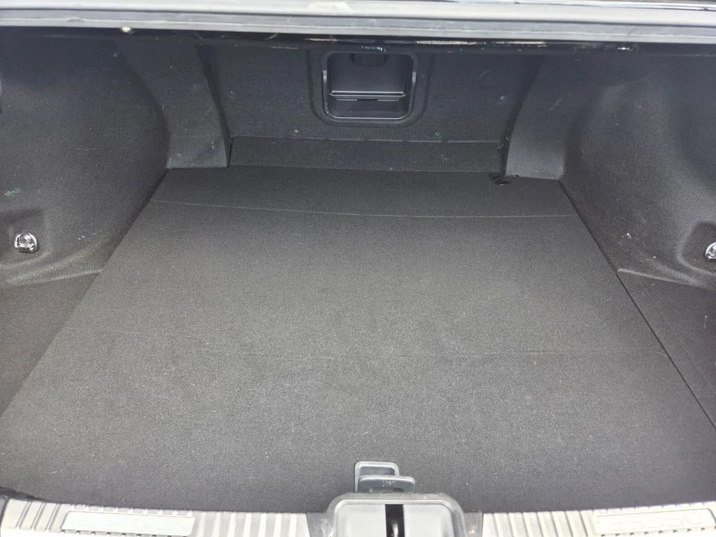 Used 2022 Black Lexus 350 F Sport image 27