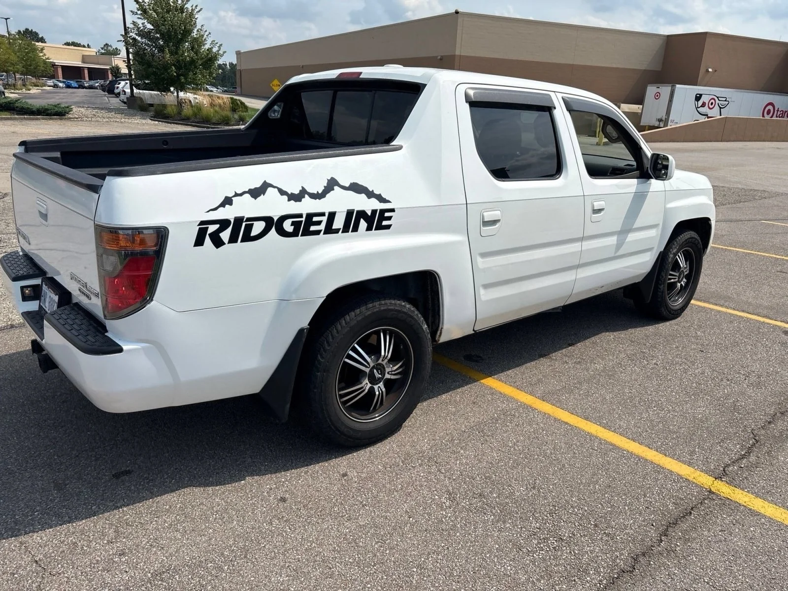 Used 2008 Taffeta White Honda RTL image 18