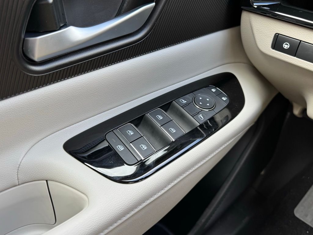 2025 Nissan Murano SV - Photo 24