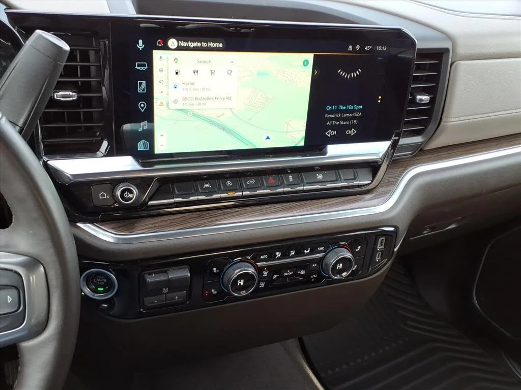 Used 2025 Sterling Gray Metallic Chevrolet LT image 7