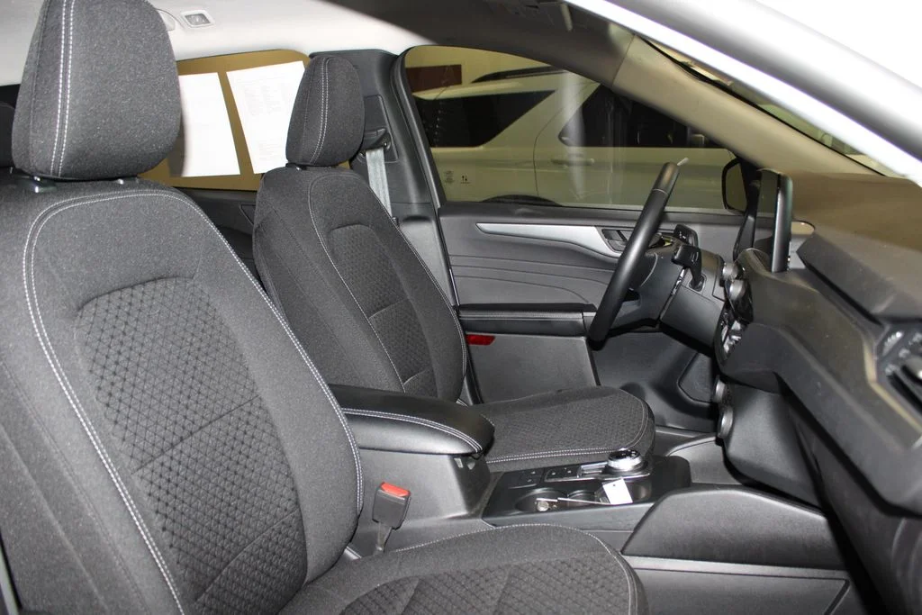 Certified Used 2024 Oxford White Ford Active image 52