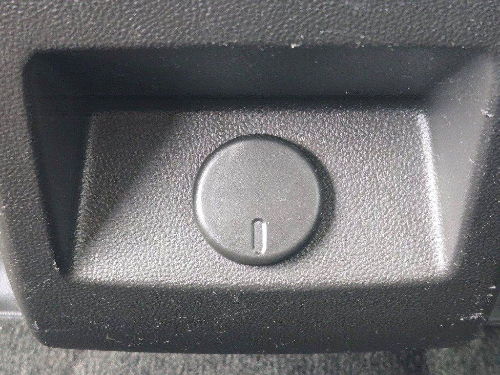Used 2013 Gray Green Metallic GMC SLE-1 image 16