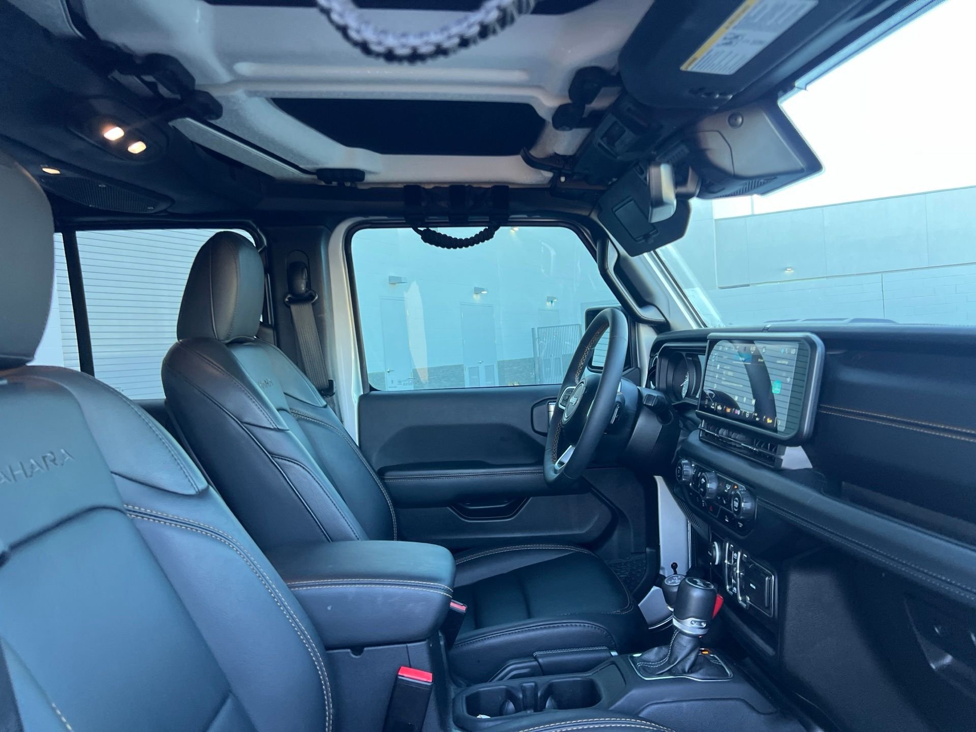 Used 2024 Silver Jeep Sahara 4xe image 25