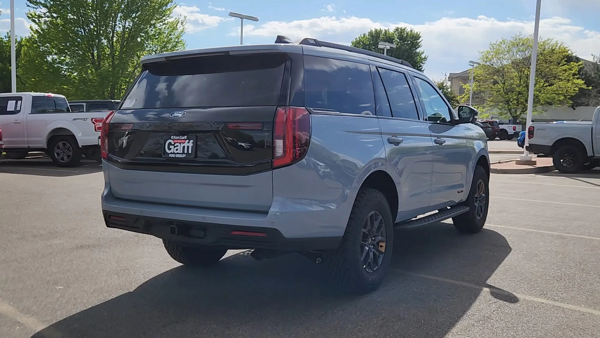 New 2026 Glacier Gray Metallic Tri-Coat Ford Tremor image 15