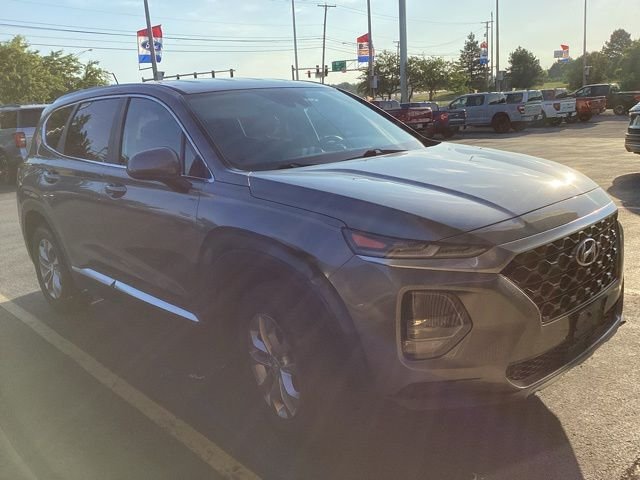 Used 2019 Gray Hyundai SE image 9