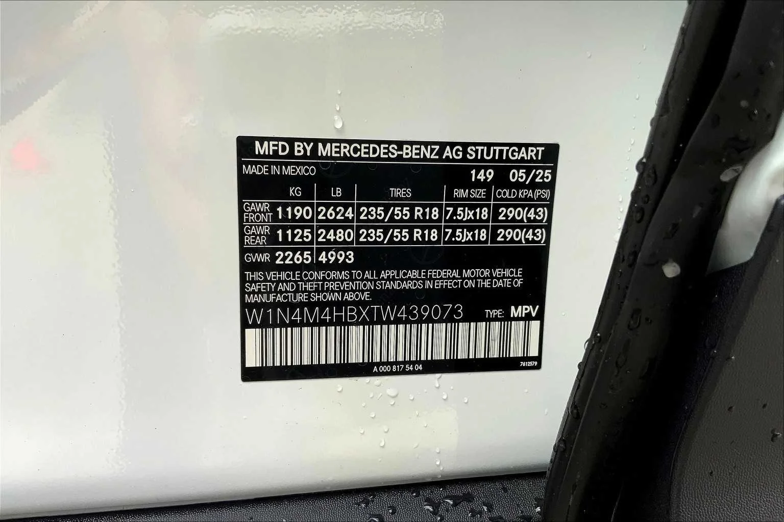 Certified Used 2026 Polar White Mercedes-Benz GLB 250 image 25