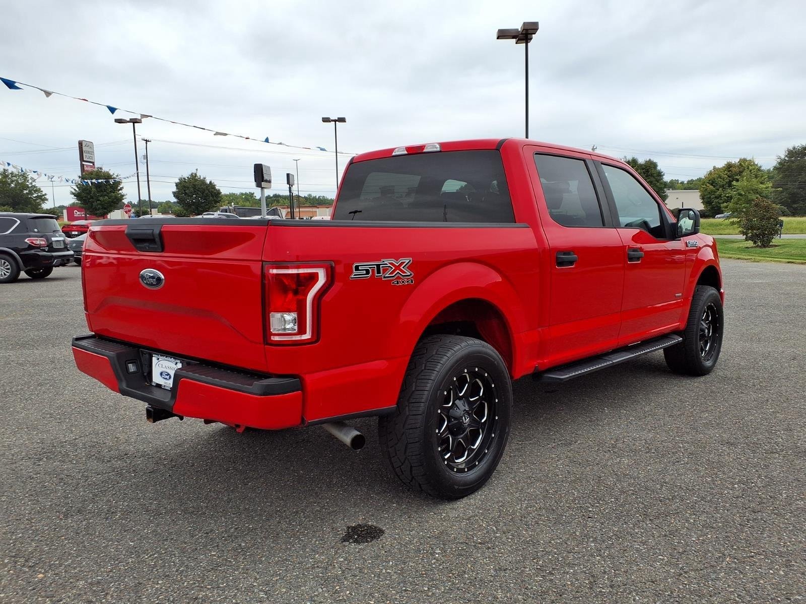 Used 2017 Race Red Ford XL image 2