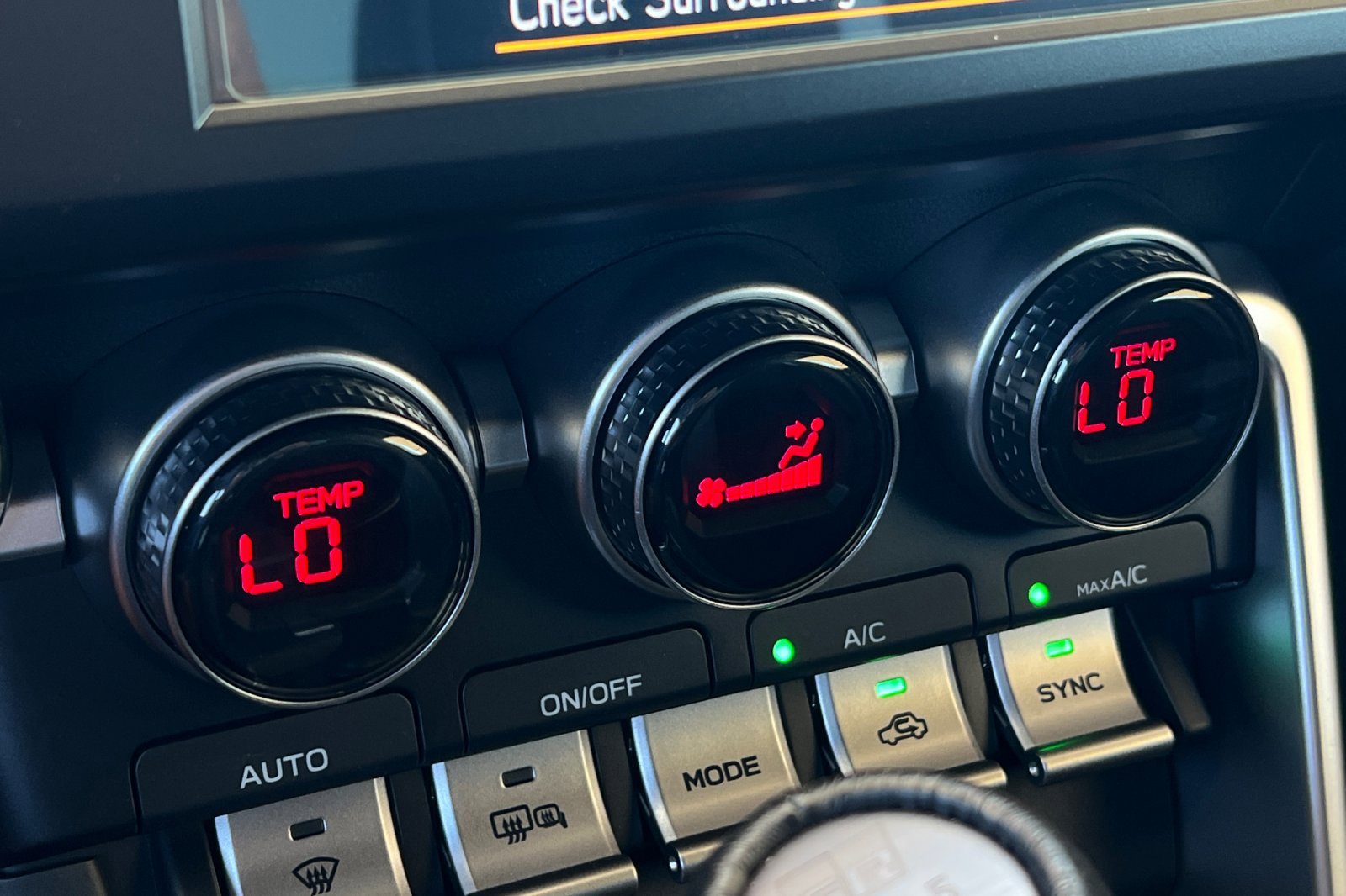Used 2025 Pavement Toyota Premium image 18
