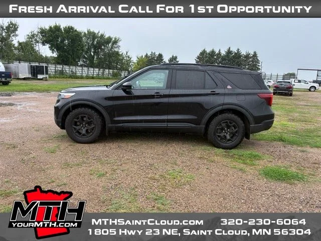 Used 2022 Black Ford Timberline image 5