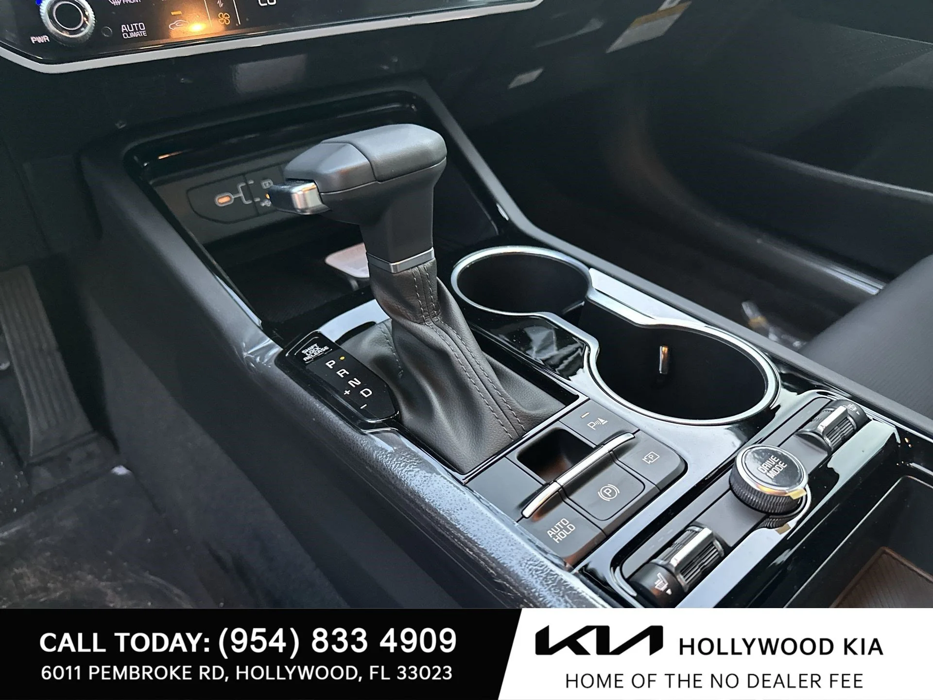 New 2026 Aurora Black Pearl Kia GT-Line FWD image 21