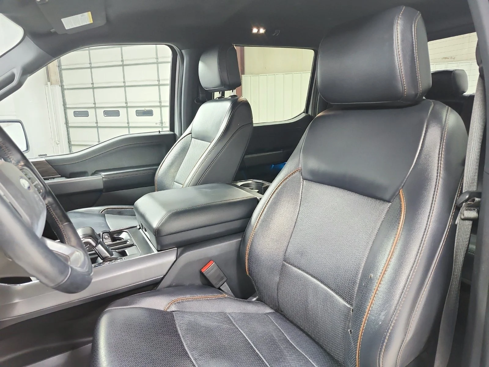 Used 2024 White Ford Lariat image 10