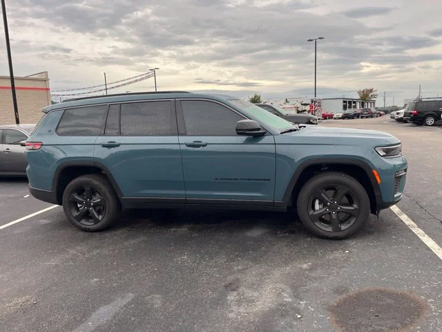 Used 2026 Blue Jeep Limited image 2