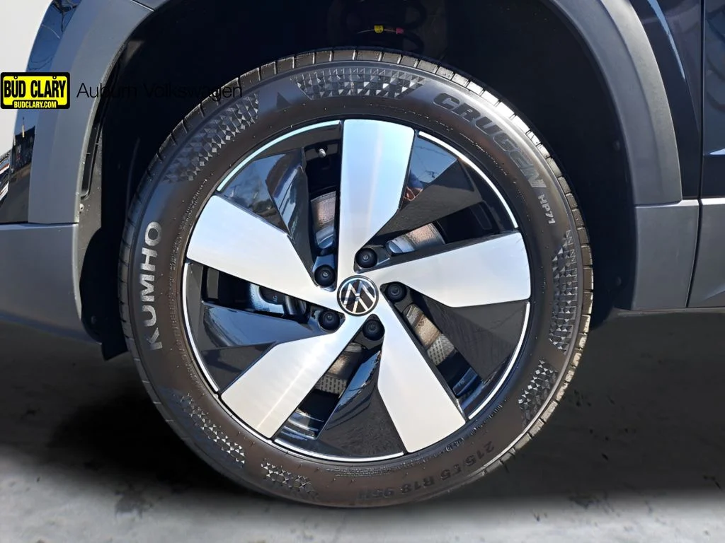 New 2025 Black Volkswagen 1.5T S image 11