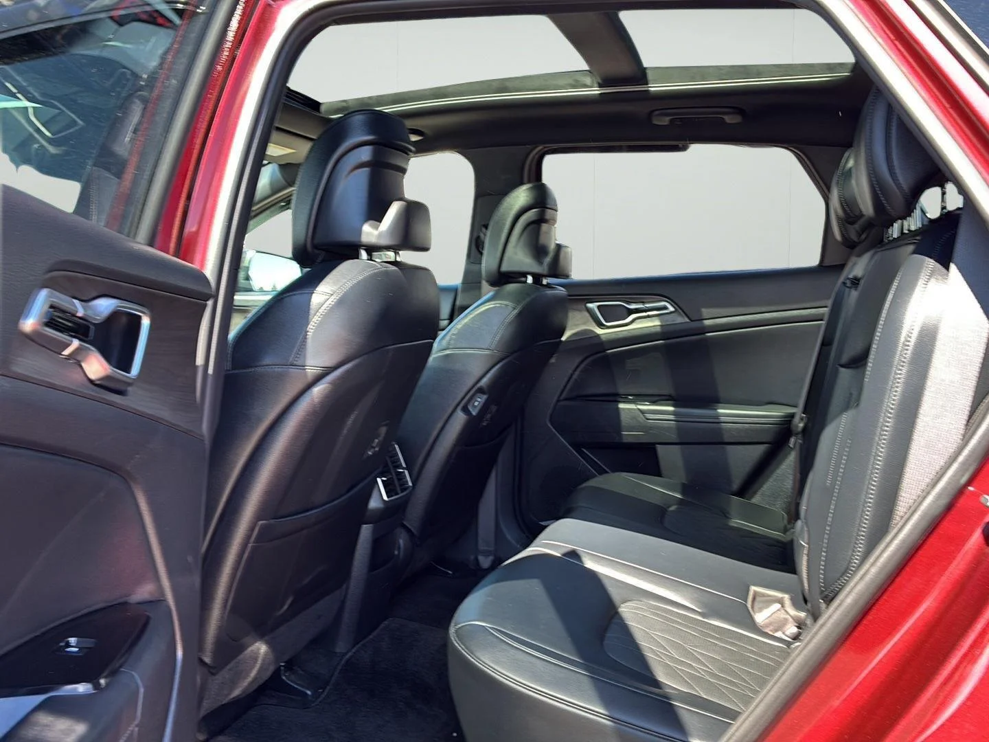 Used 2023 Dawning Red KIA X-LINE PRESTIGE image 25