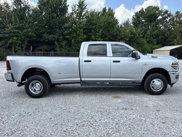 New 2026 Silver-Zynith Exterior Paint RAM Tradesman image 2