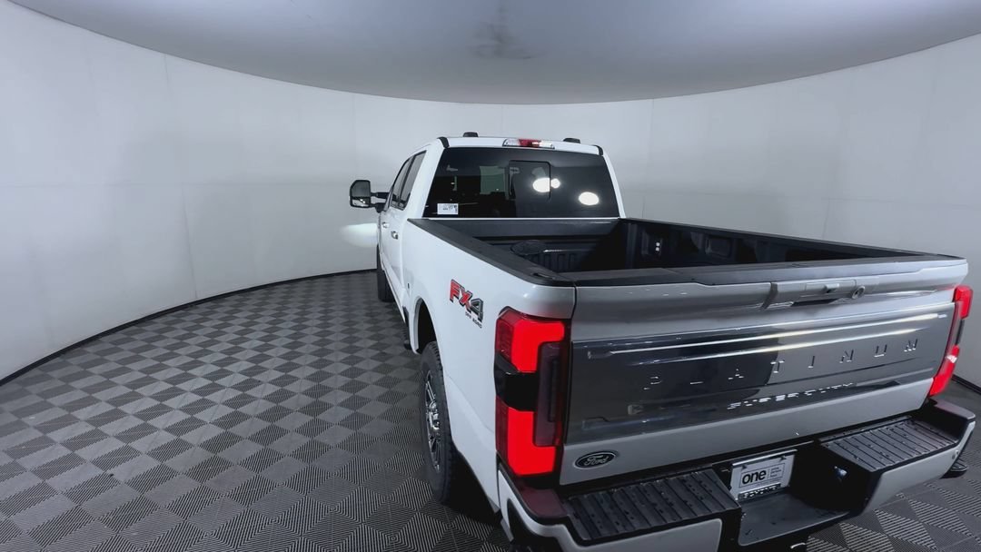 New 2027 Star White Metallic Tri-Coat Ford Platinum image 7