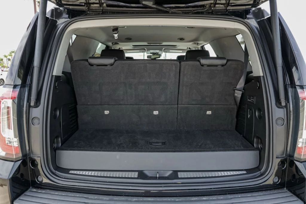 Used 2020 Black GMC SLT image 21