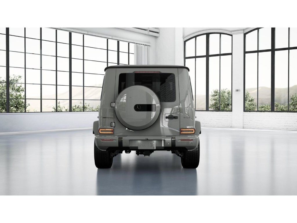 New 2027 MANUFAKTUR Arabian Grey Non- Metallic Mercedes-AMG AMG® G 63 SUV image 24