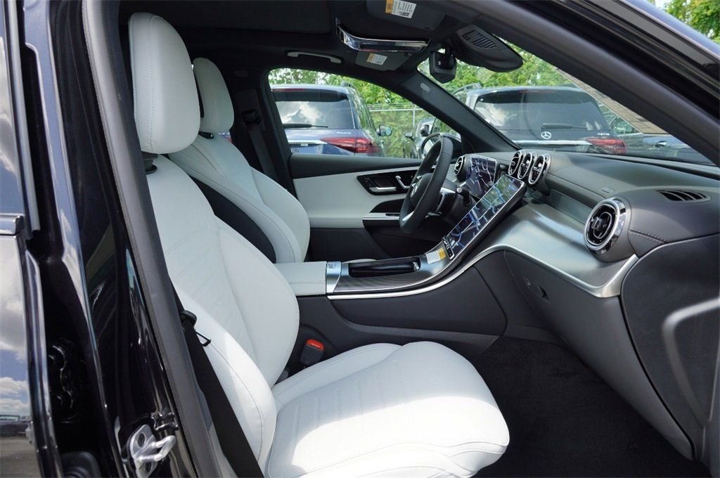 2026 Mercedes-Benz GLC Base - Photo 12