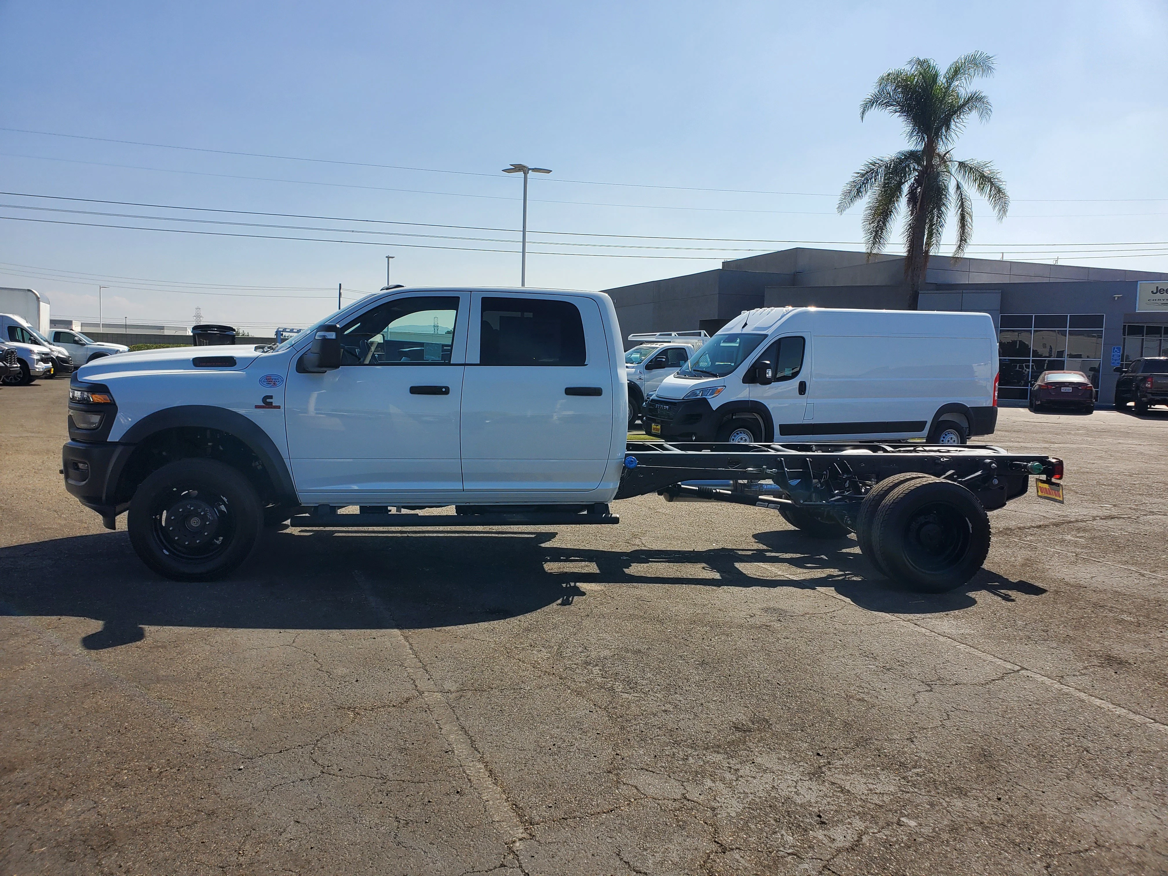 New 2026 Bright White Clearcoat RAM Tradesman image 7