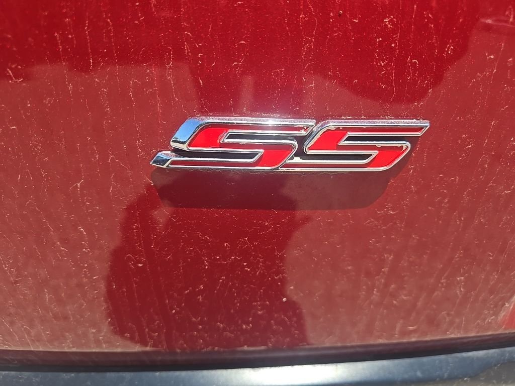 Used 2017 Red Chevrolet SS image 5