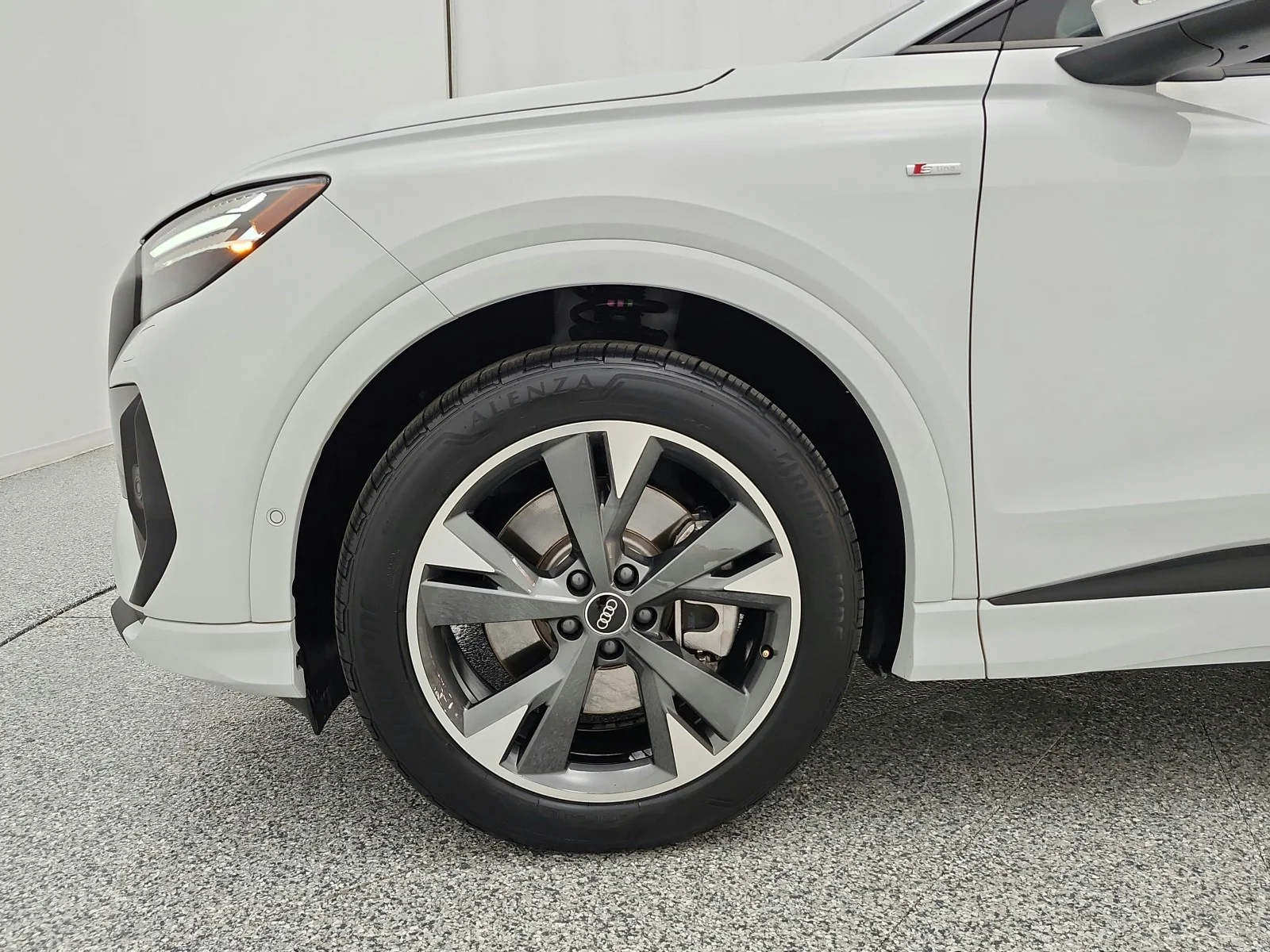 Used 2024 Glacier White Metallic Audi Prestige 55 quattro image 17