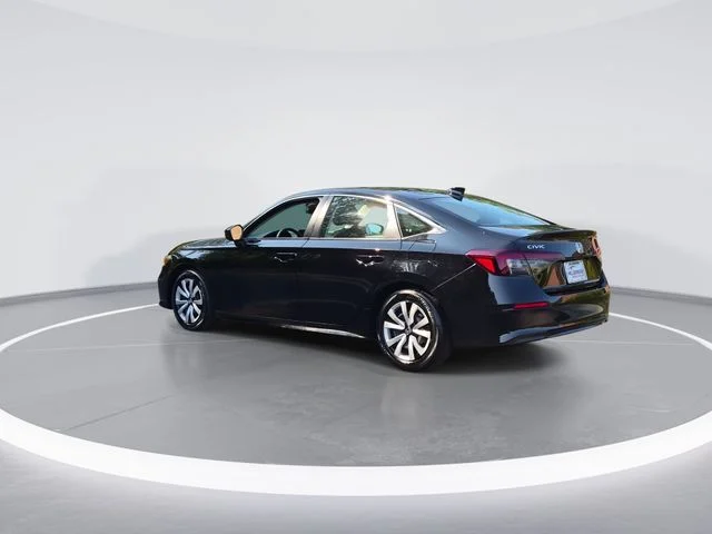 Used 2025  Honda LX image 6