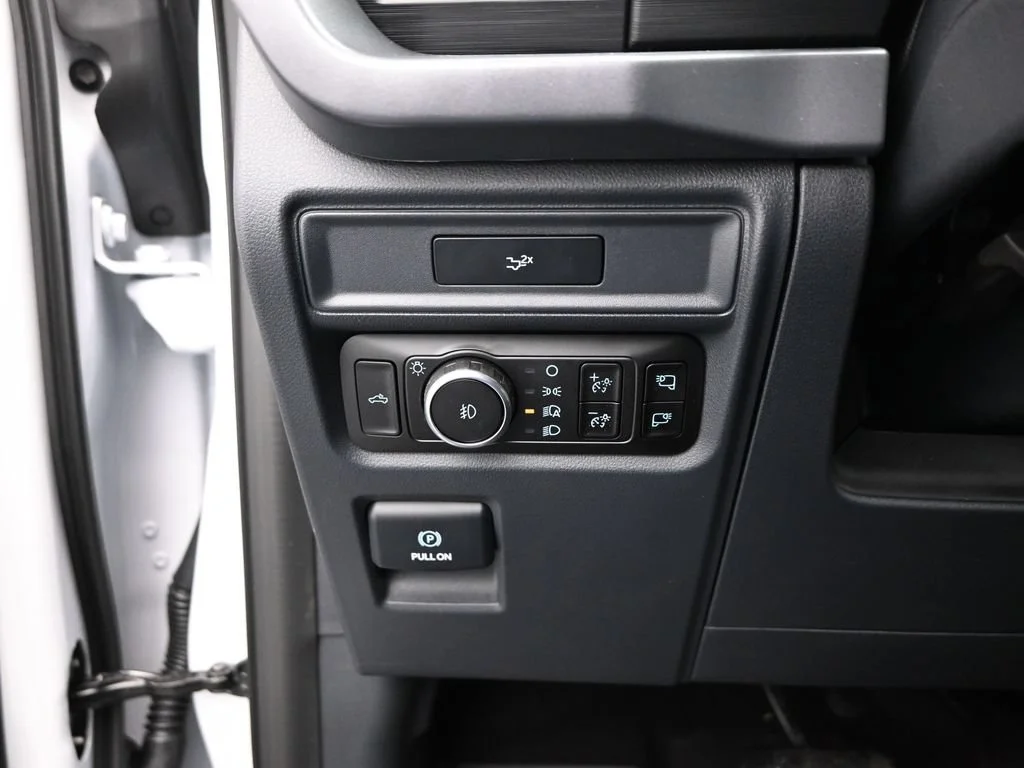 New 2026 White Ford XLT image 13