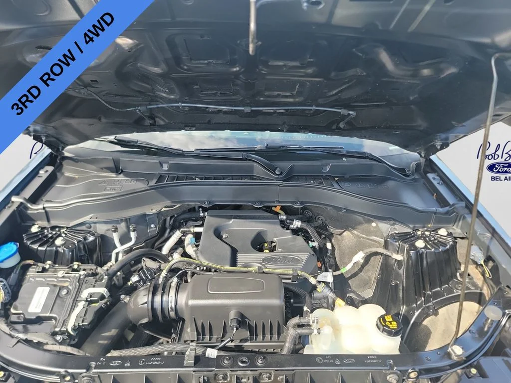 Used 2020 Blue Ford XLT image 17