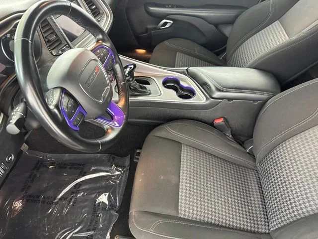 Used 2022 Silver Dodge SXT image 24