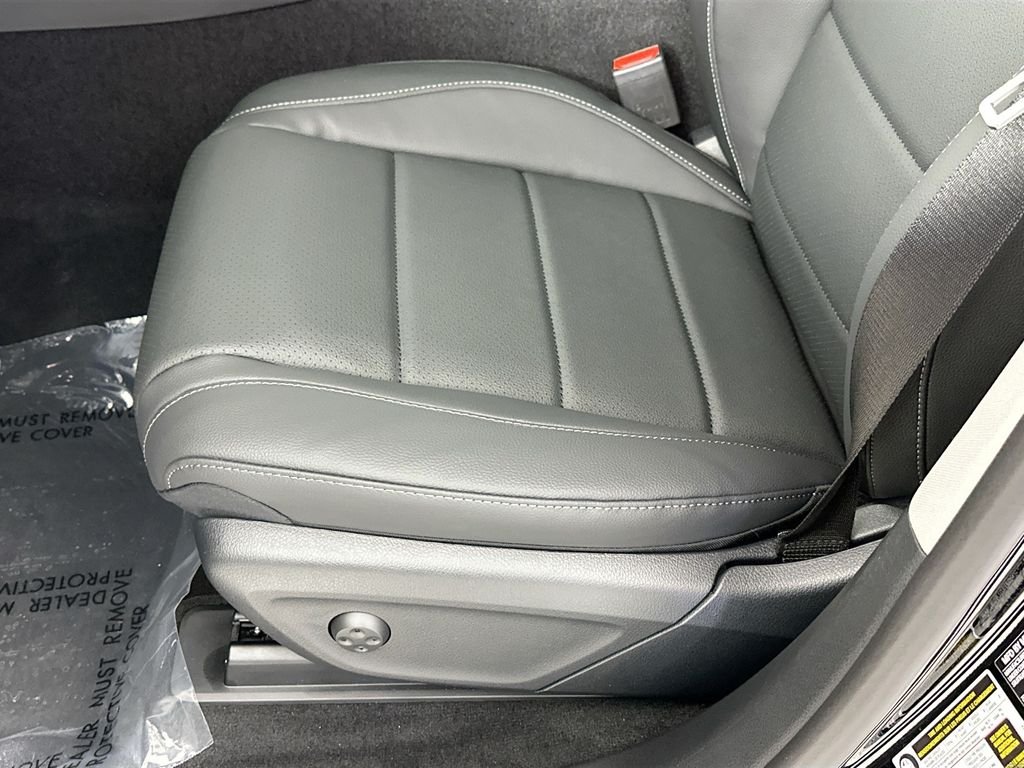 New 2026 Black Mercedes-Benz GLS 450 image 20