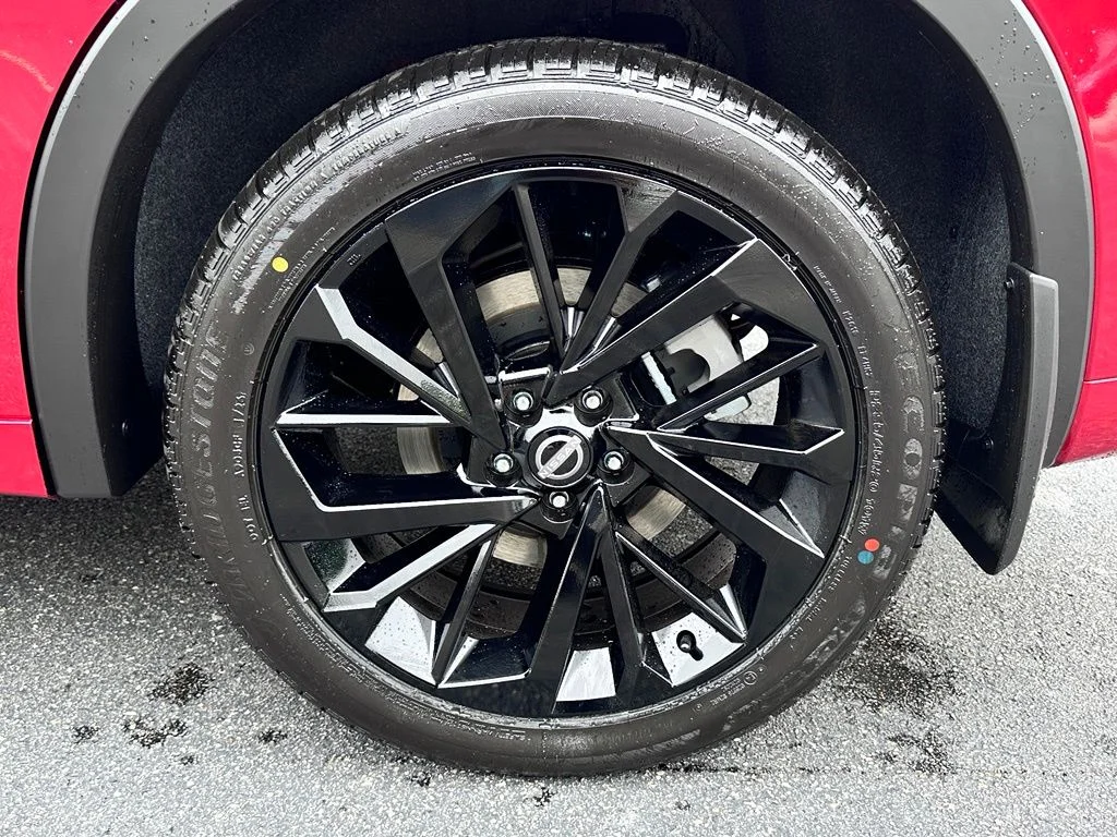 New 2026 Royal Red Nissan Platinum image 11