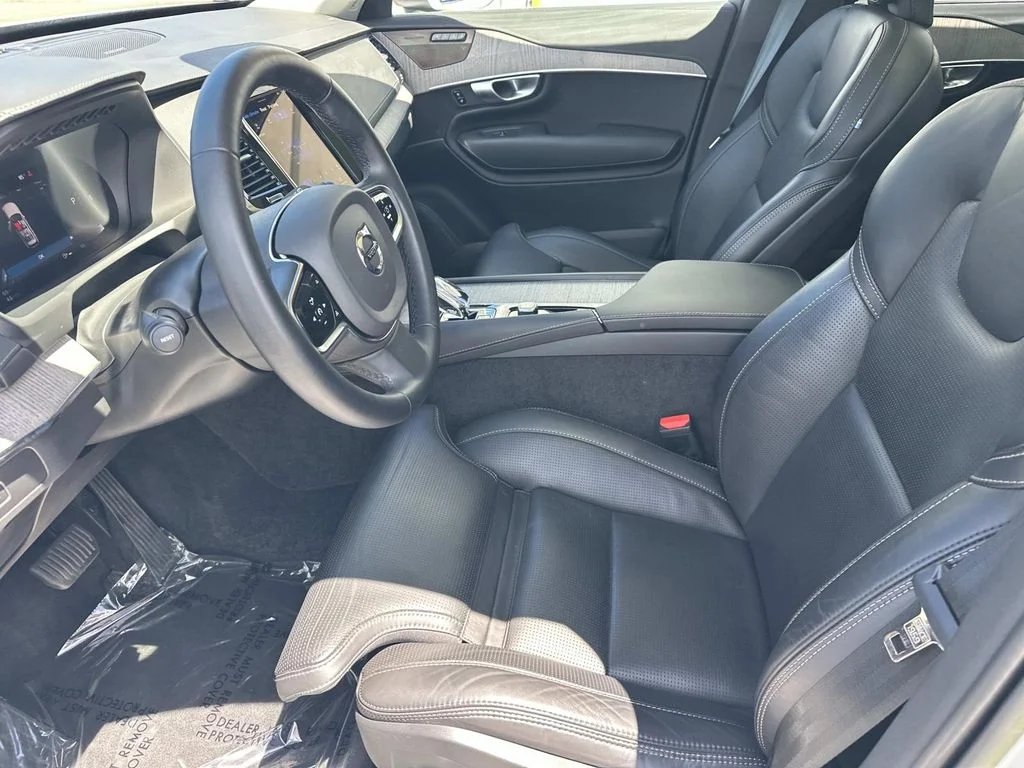 Used 2023  Volvo Ultimate image 19