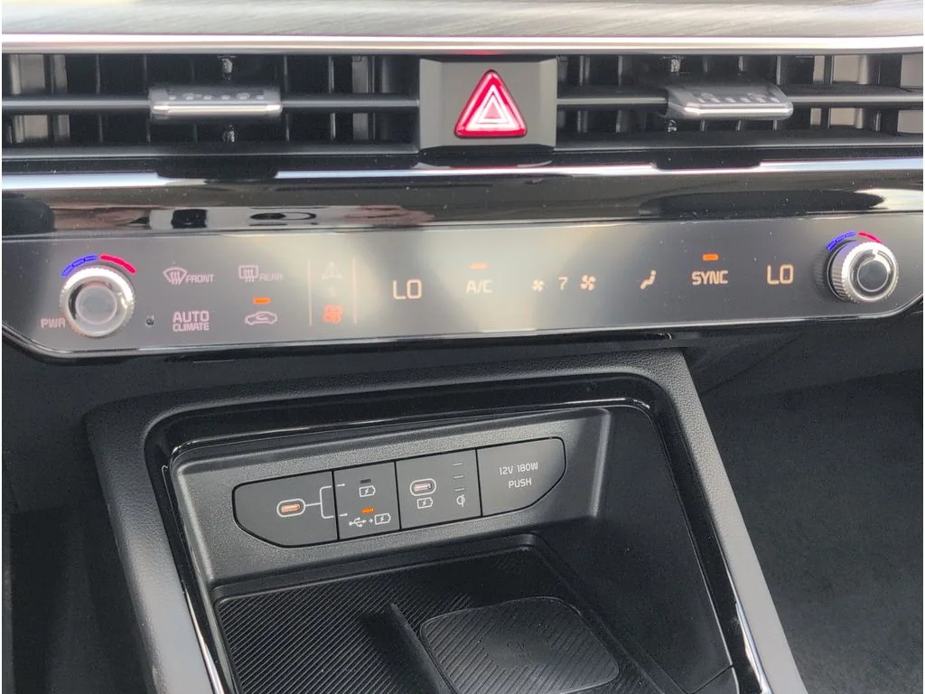 2025 Kia K5 EX - Photo 15