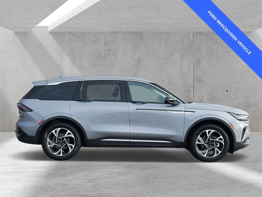 Used 2024 Lincoln Nautilus Premiere with VIN 5LMPJ8JA0RJ845495 for sale in White Bear Lake, Minnesota