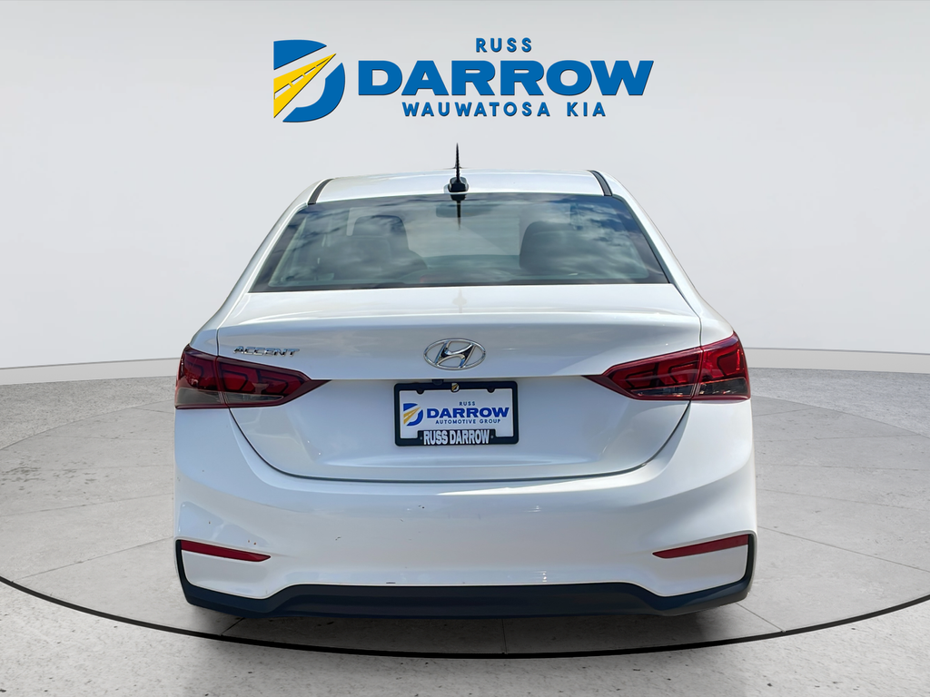 Used 2022 White Hyundai SEL image 4