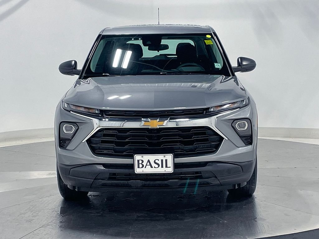 Used 2024 Gray Chevrolet LS image 9